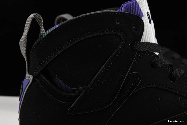 304775-053 7 Air Retro Jordan Allen Ray Bucks 0519